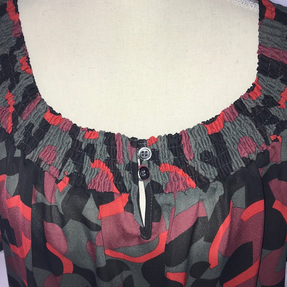 Agora Blouse with Elastic Neckline